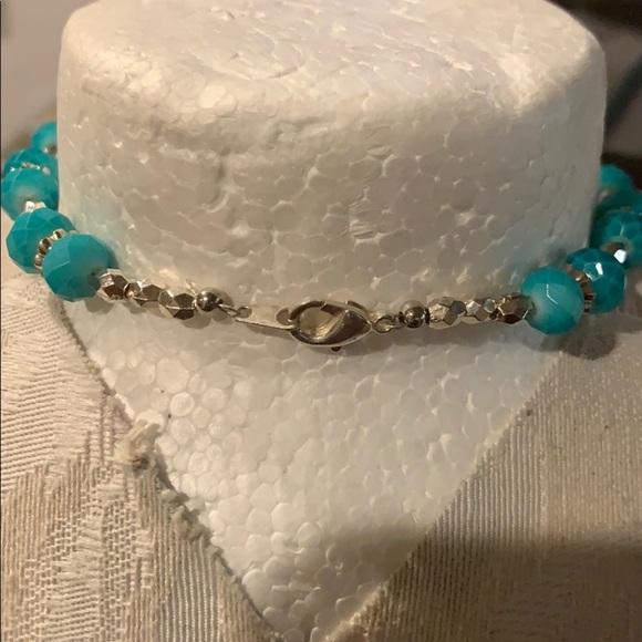 Necklace and bracelet set - Picture 7 of 8